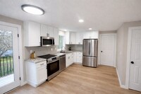 Building Photo - 4403 S Donald Ct