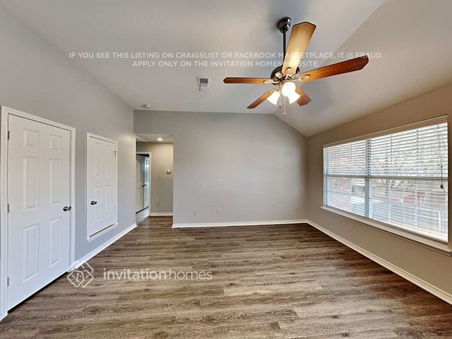 Building Photo - 6208 Sandstone Dr