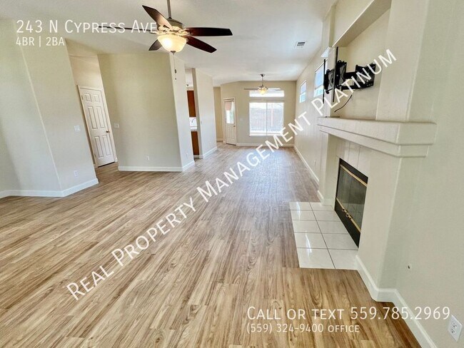 Building Photo - 243 N Cypress Ave