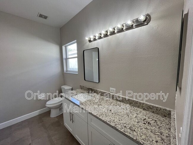 Building Photo - 9433 Candice Ct