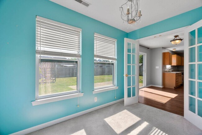 Building Photo - Spacious 4-Bedroom Home with Large Fenced Yard in Quiet West Lafayette Neighborhood