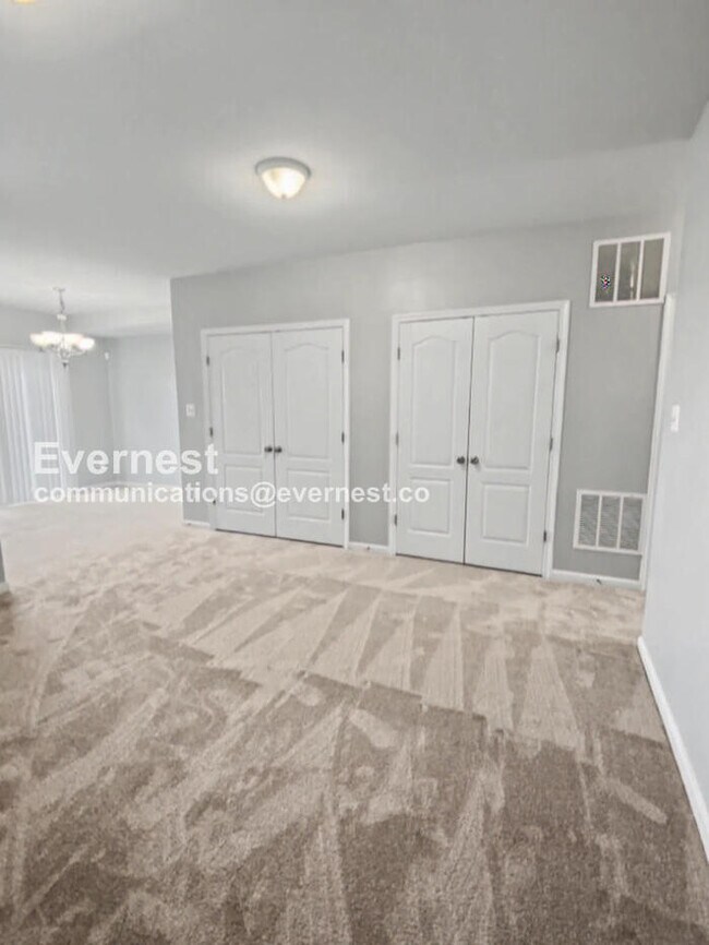 Building Photo - 129 Macon Dr