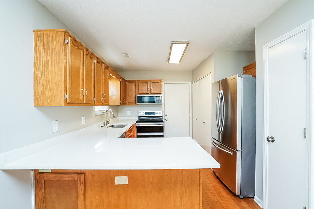 Building Photo - 901 Bexhill Ct S