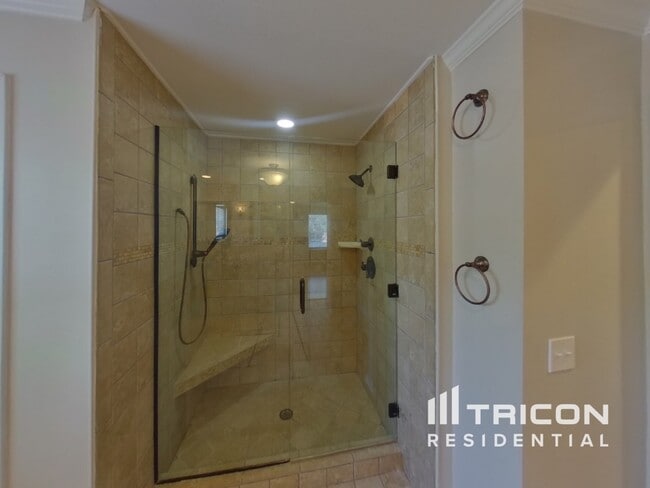 Building Photo - 3026 Wentworth Ct