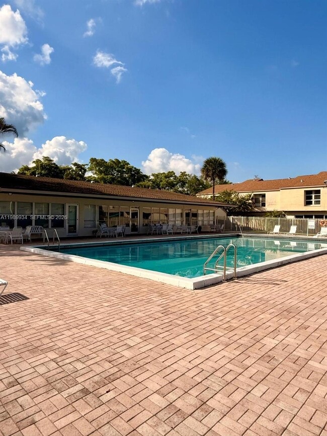 Building Photo - 833 NW 81st Terrace