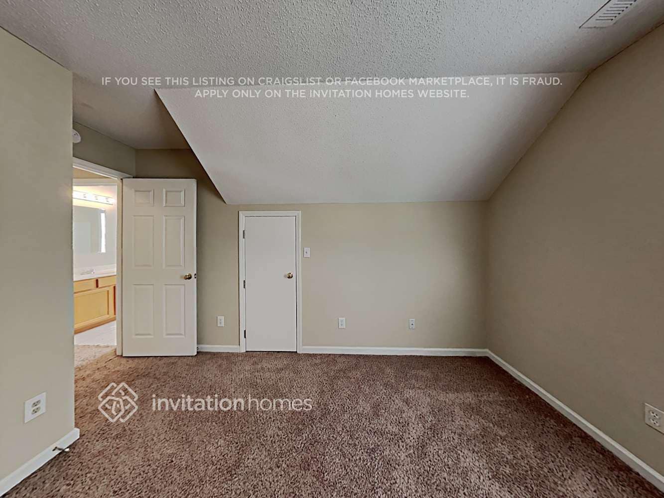 Building Photo - 2004 Pineton Ct