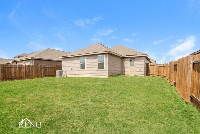 Building Photo - Coming Soon!