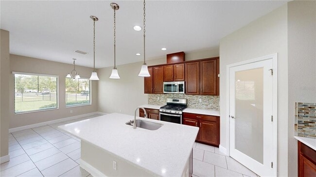 Building Photo - 6207 Colmar Pl