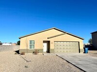 Building Photo - New 4 Bedroom Home in Bullhead City! AVAIL...