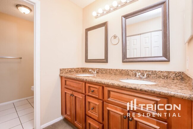 Building Photo - 1605 Long Pond Dr
