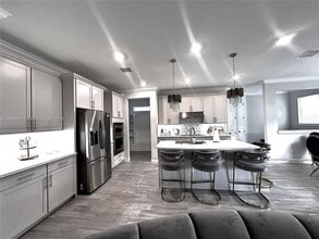 Building Photo - 4022 Large Leaf Ln