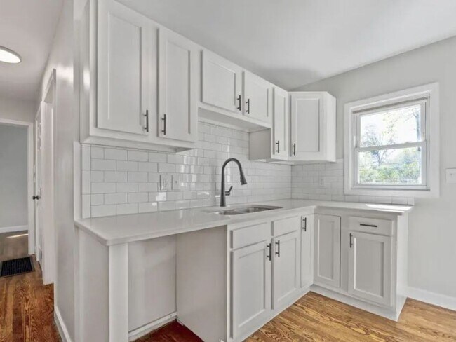 Building Photo - Cape Cod Style 4 Bedroom Home - Newly Remodeled with a Partially Finished Basement!