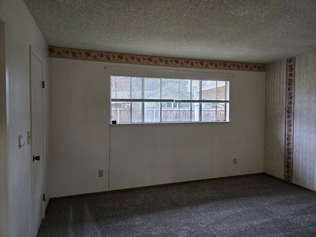 Building Photo - 3712 Kelso Way