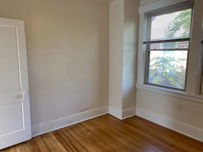 Building Photo - 2309 Eldridge St