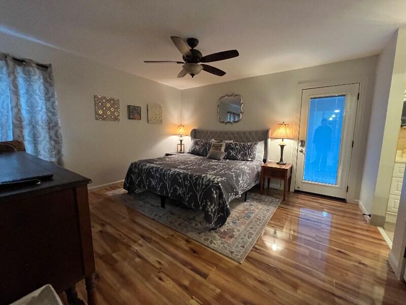 Building Photo - 12102 Carriage Ct SE