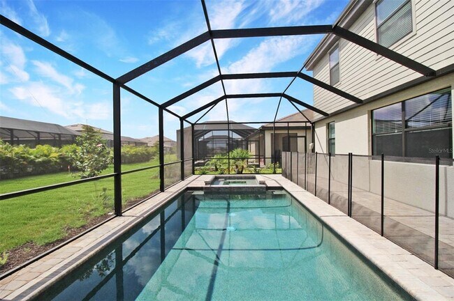 Building Photo - 15238 Serene Shores Loop