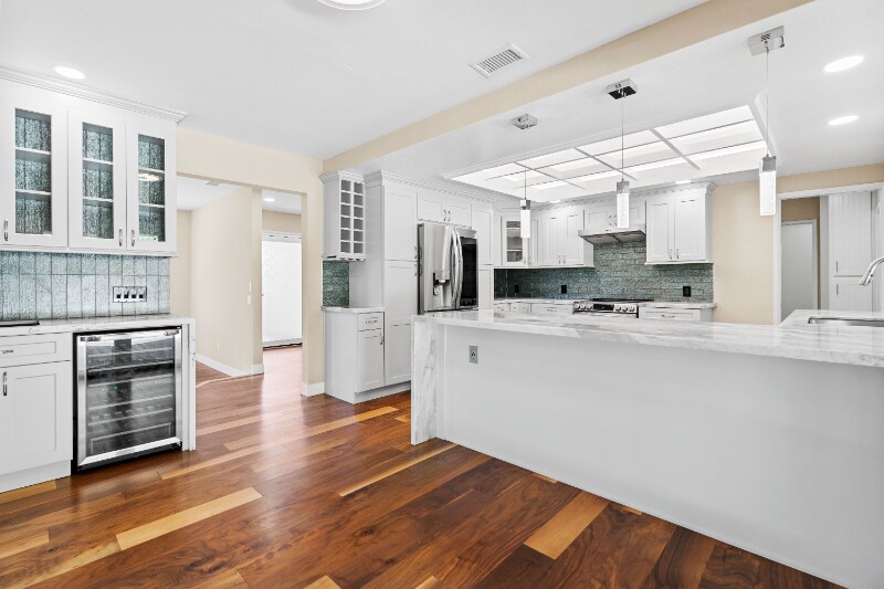 Primary Photo - 3610 Mary Ln