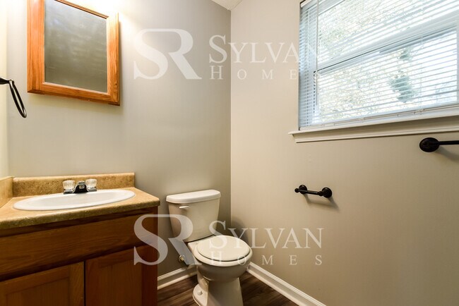 Building Photo - Coming HOME never felt so good!