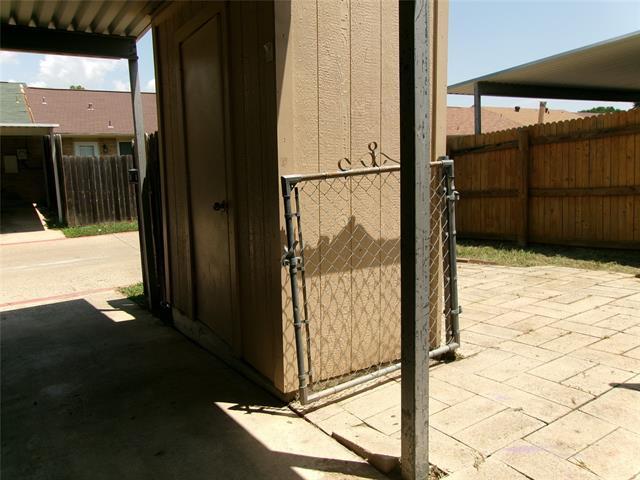 Building Photo - 24 E Mountain Creek Ct