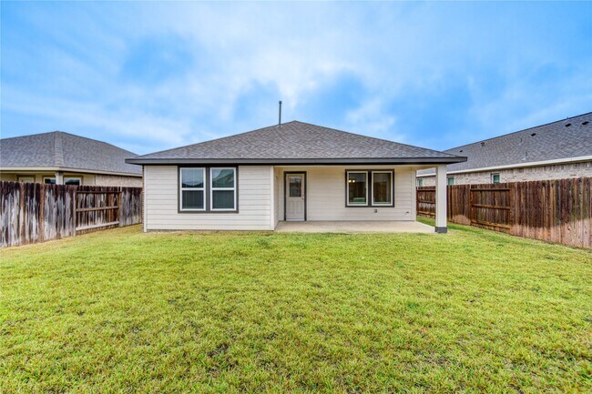 Building Photo - 2536 Malibu Gln Dr