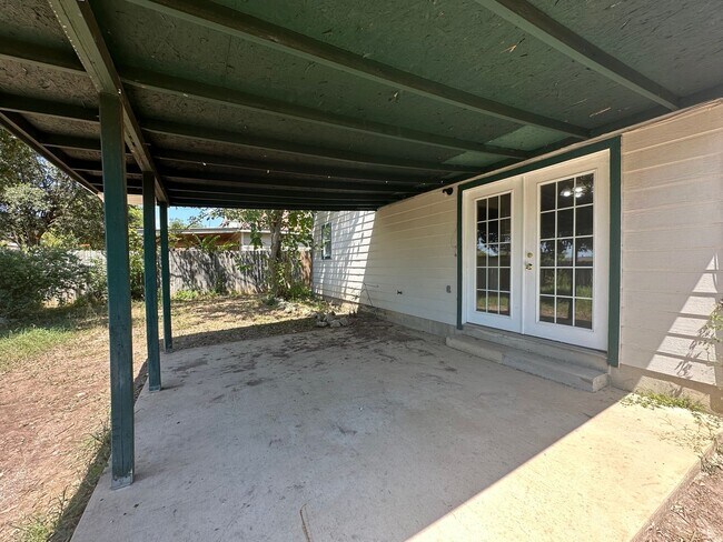 Building Photo - 8411 Jaclyn Park