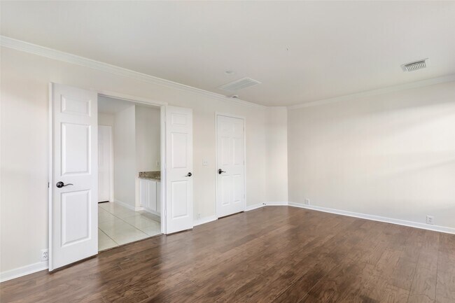 Building Photo - 671 Cypresswood Trce