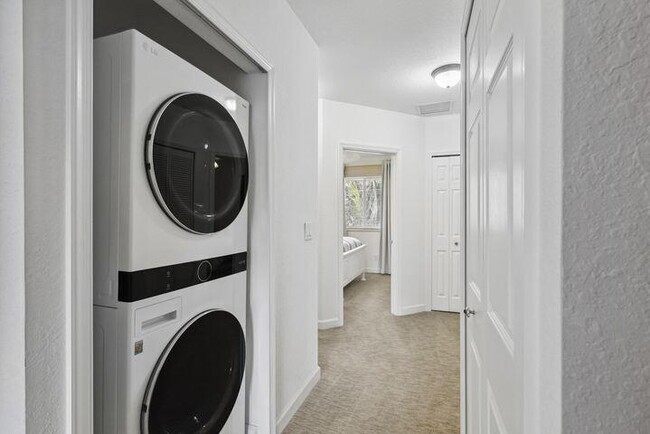 Building Photo - 1801 Coastal Bay Blvd