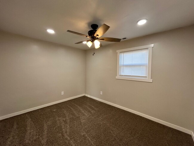 Building Photo - Fully Renovated 2-Bedroom, 1-Bathroom Home...