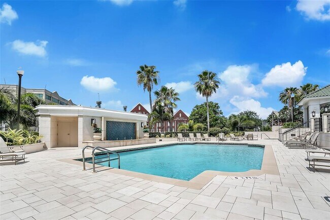 Building Photo - 345 Bayshore Blvd