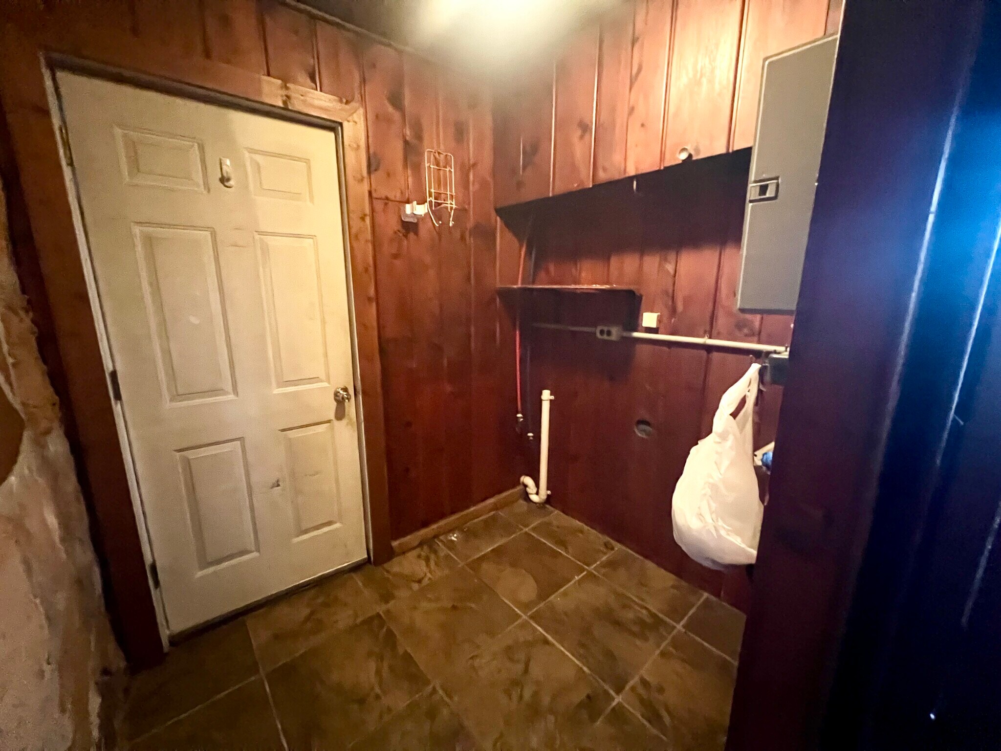 Building Photo - 307 W South St