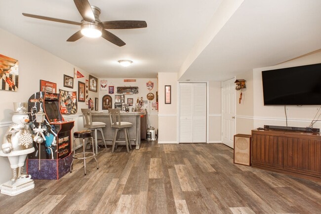 Building Photo - Coming Soon!!! 4 bedroom home in Willow Ru...