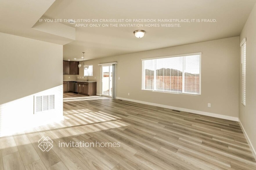 Building Photo - 11739 Mission Peak Pl