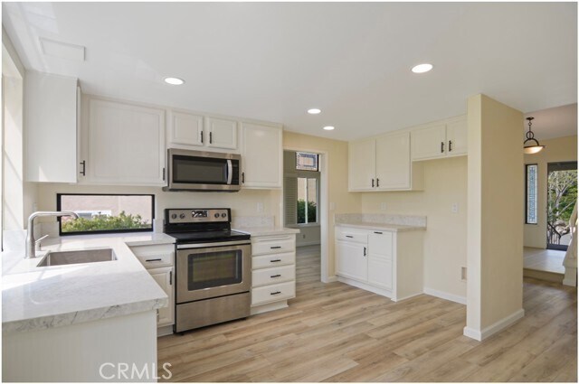 Building Photo - 27571 Chantada