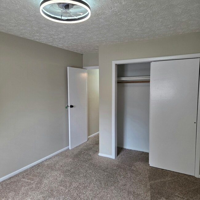 Building Photo - 4901 Guthrie Dr