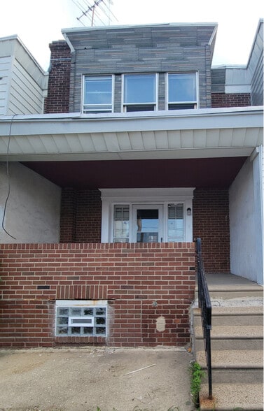 Building Photo - 2652 Sylmar St