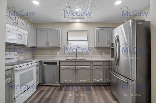 Building Photo - 2813 Newkirk Ct