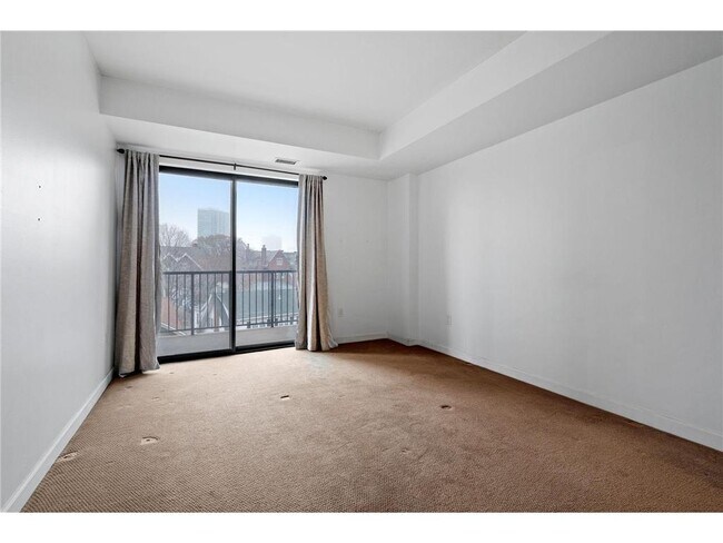 Building Photo - 317 Groveland Ave