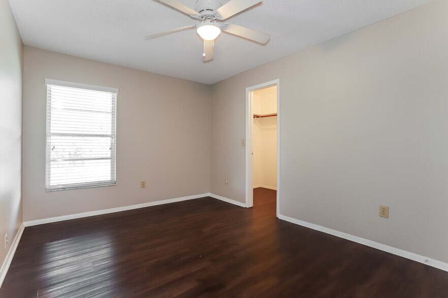 Building Photo - 1611 Bent Pine Way
