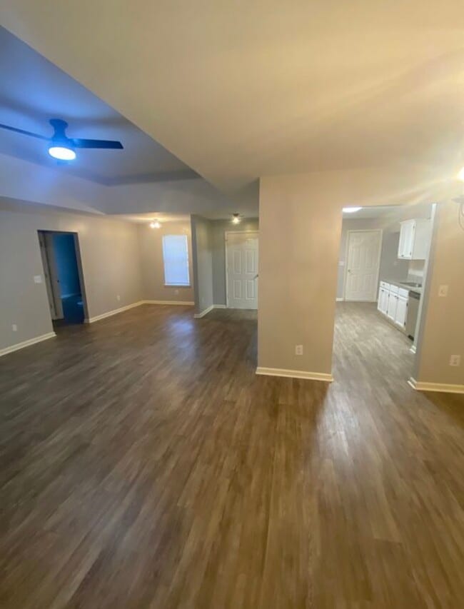 Building Photo - 108 Winchester Ln