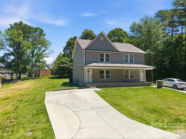 Building Photo - 1361 Ontario Dr