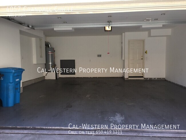 Building Photo - 4057 Crandall Cir