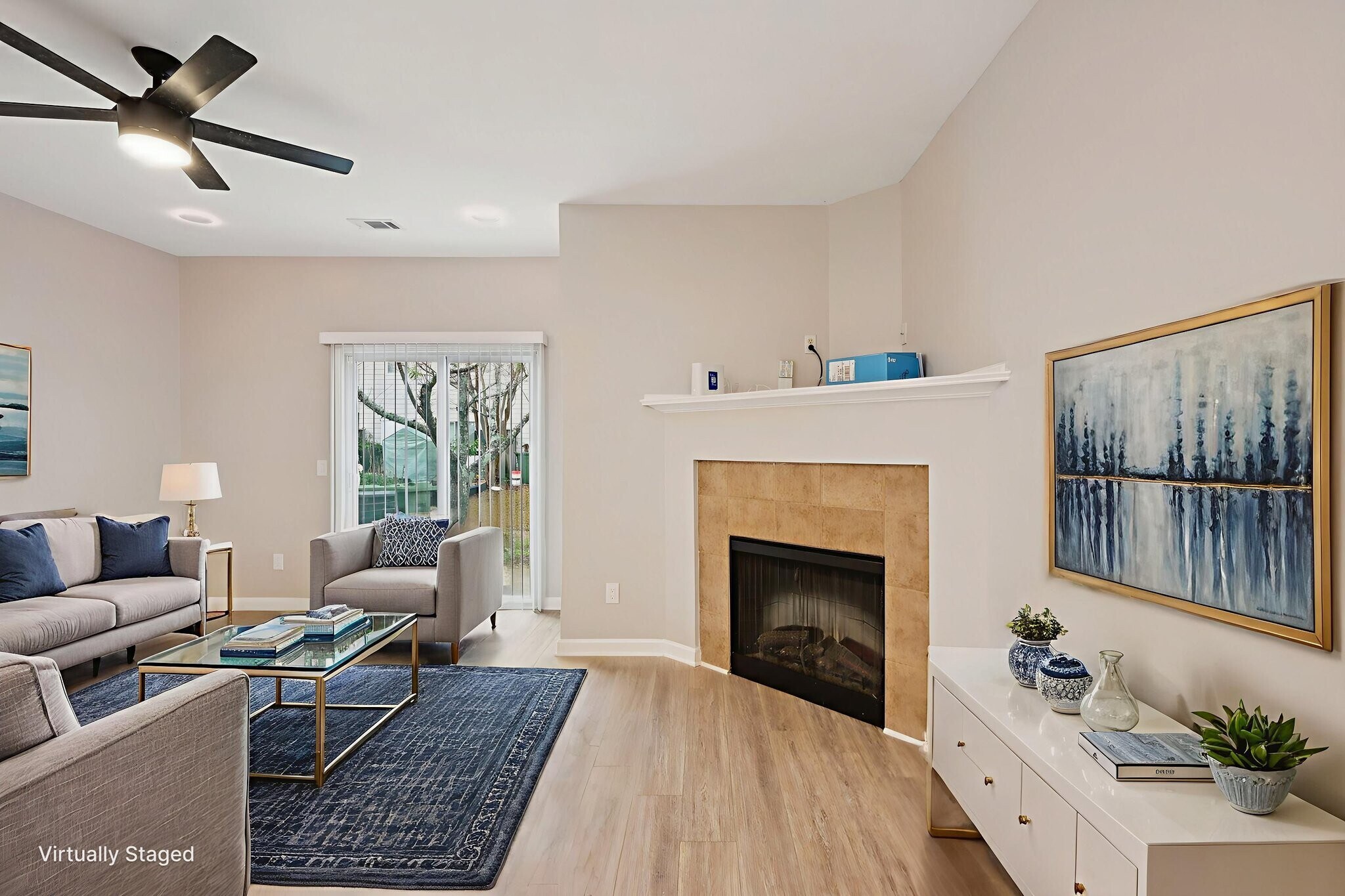 Living Room - 585 McWilliams Road