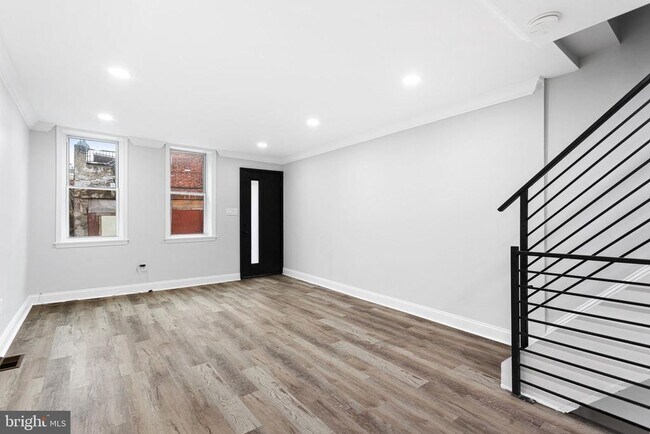 Building Photo - 1847 Gerritt St