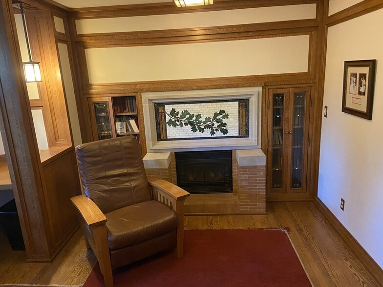 Building Photo - 106 N Prospect Ave