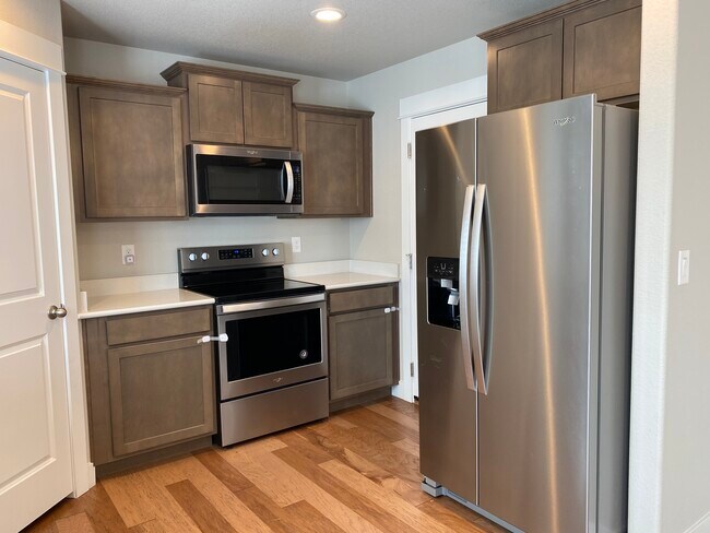 Building Photo - 2914 Loot Dr