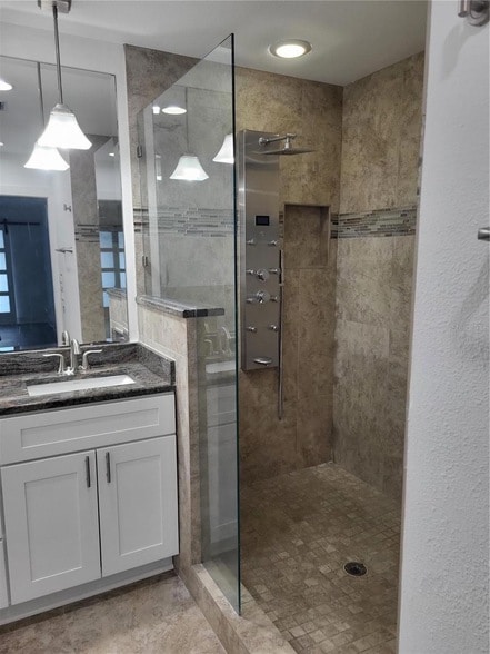 Building Photo - 555 Boca Ciega Point Blvd S
