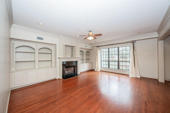 Building Photo - 3515 Durness Way