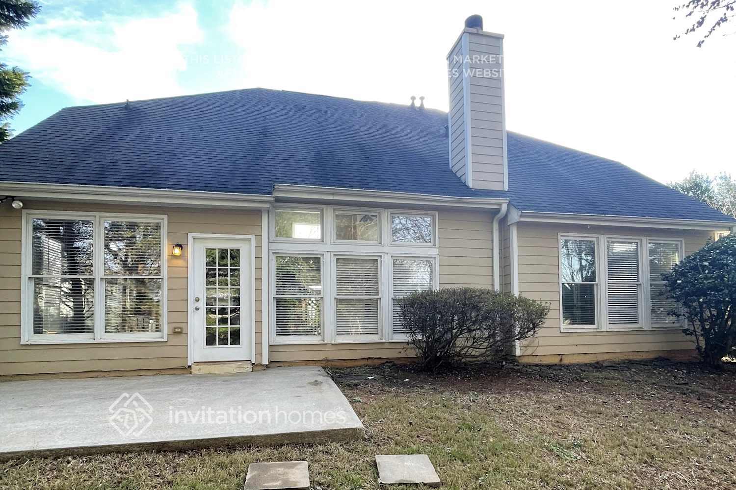 Building Photo - 135 Springlaurel Ct