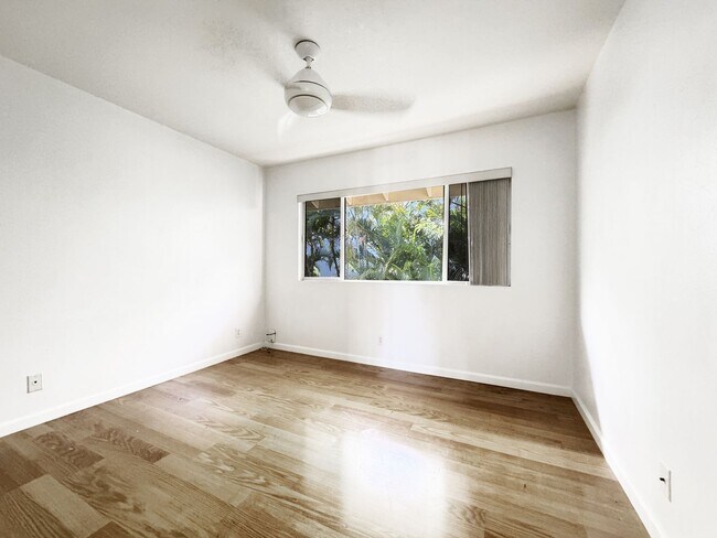 Building Photo - 1340C Moanalualani Place, #4C