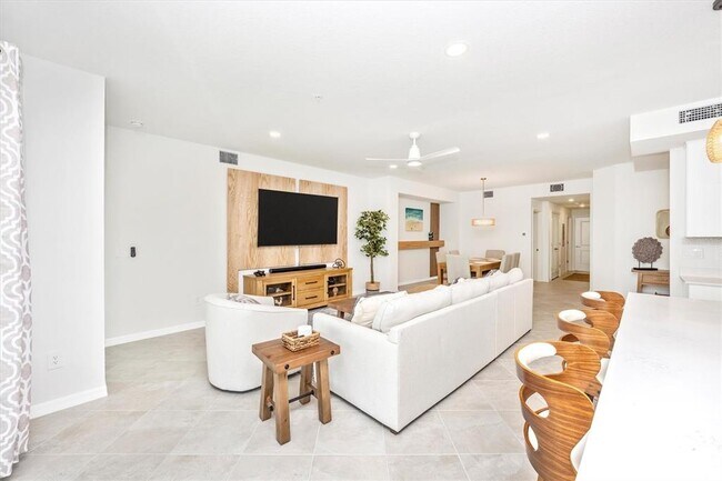 Building Photo - 12640 Radiance Ct